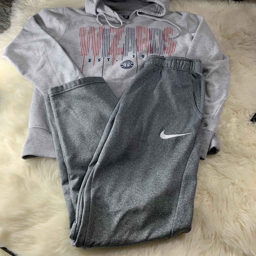 Nike joggers
